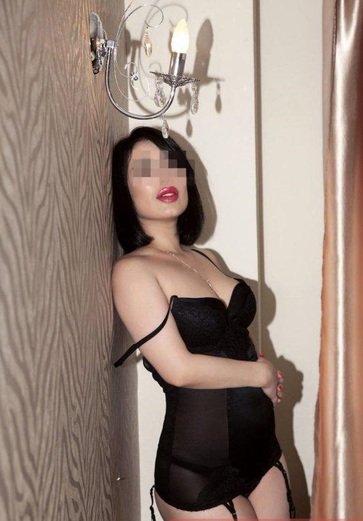 Карина - Индивидуалка СПб +7(981)167-67-19