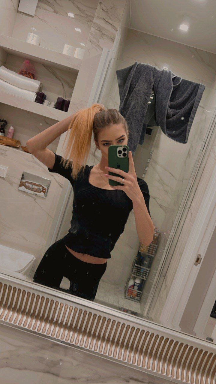 Леночка - Интим салон Санкт-Петербурга +7(981)002-14-54